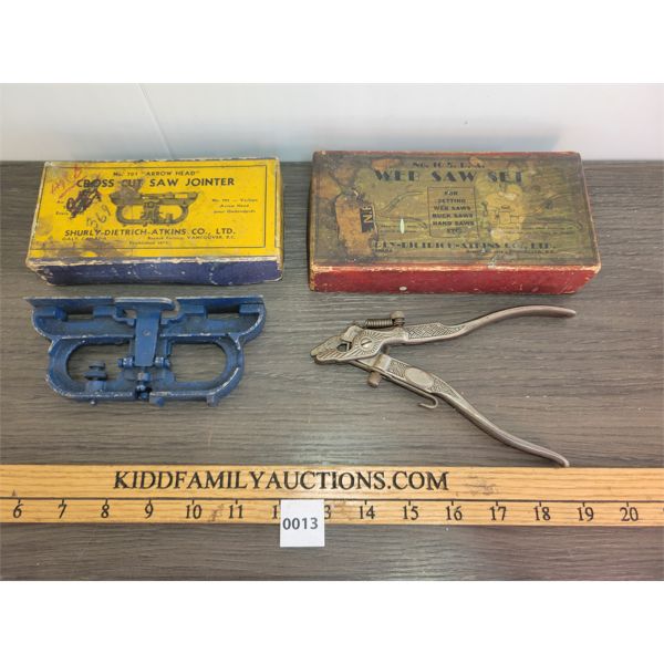 LOT OF 2 - NO. 701 ARROW HEAD CROSS CUT SAW JOINTER & NO. 10 WEB SAW SET