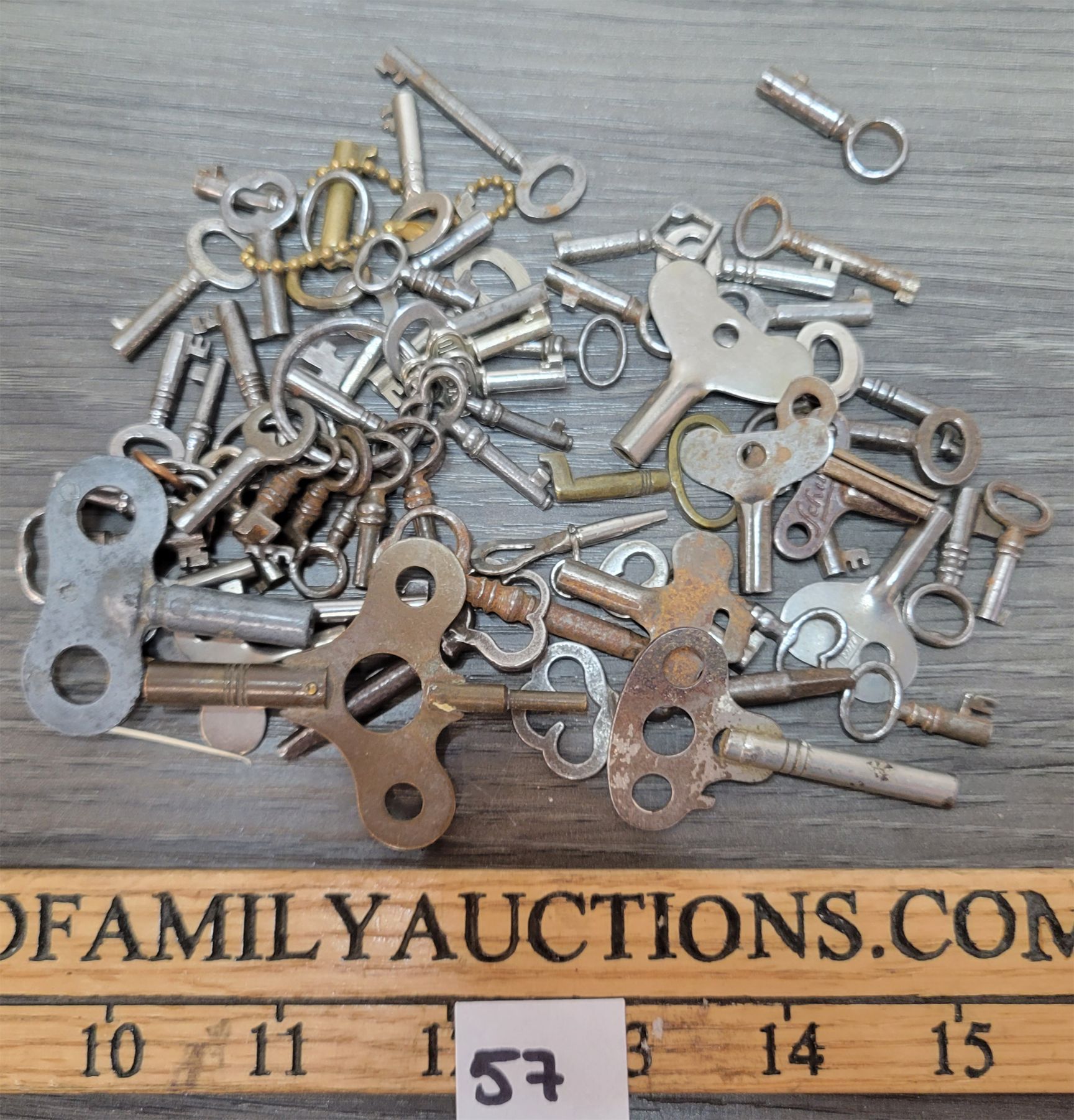 LOT OF 60 - KEYS FOR JEWELERY & DOCUMENT BOXES, WIND UP TOYS, WATCHES ...