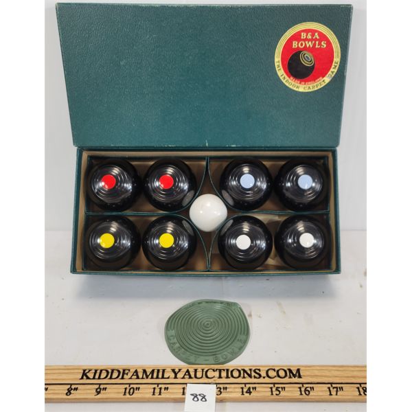 B & A BOWLS INDOOR CARPET GAME
