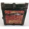 Image 4 : SMALL CORBIN TRUNK W/ KEY
