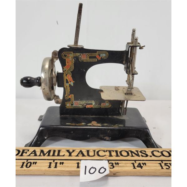 ANTIQUE CHILD'S SEWING MACHINE MADE IN GERMANY Kidd Family Auctions