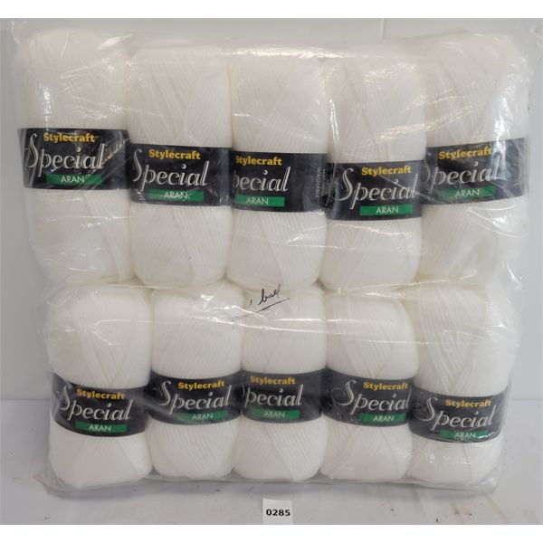 100G 100% ACRYLIC COURTELLE YARN