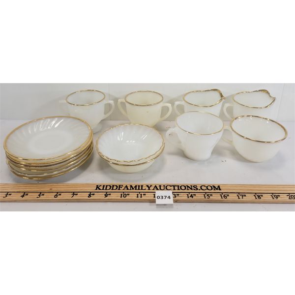 LOT OF 14 - ANCHOR HOCKING FIRE KING PCS