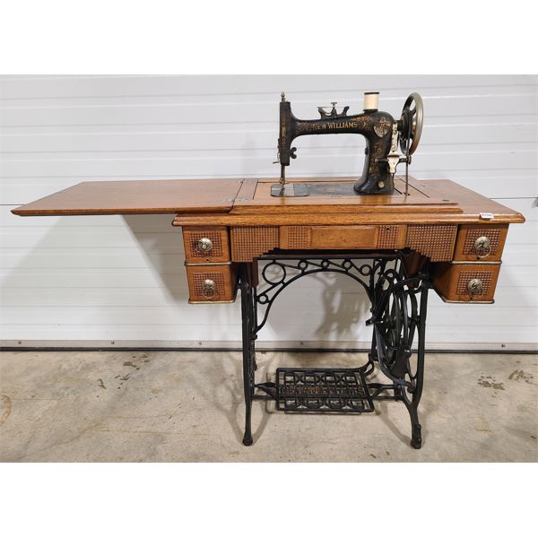 TIGER OAK NEW WILLIAMS TREADLE SEWING TABLE