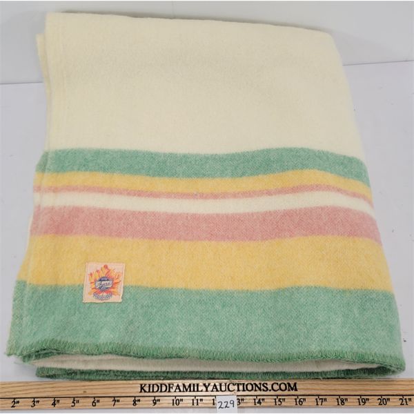 AYERS PURE WOOL BLANKET