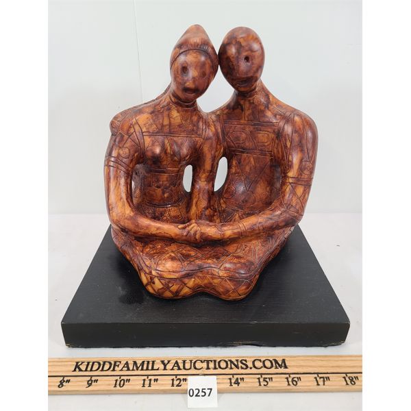 HEAVY CONTEMPORARY DECORATIVE PIECE