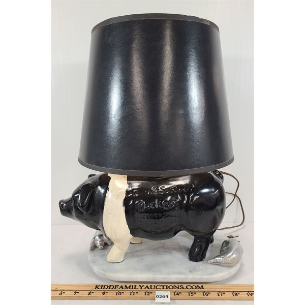 DECKERS PIG LAMP