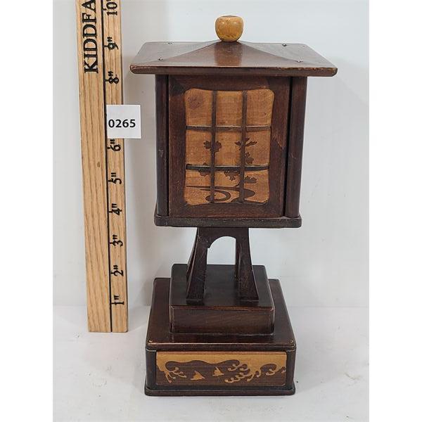 VINTAGE CIGARETTE HOLDER