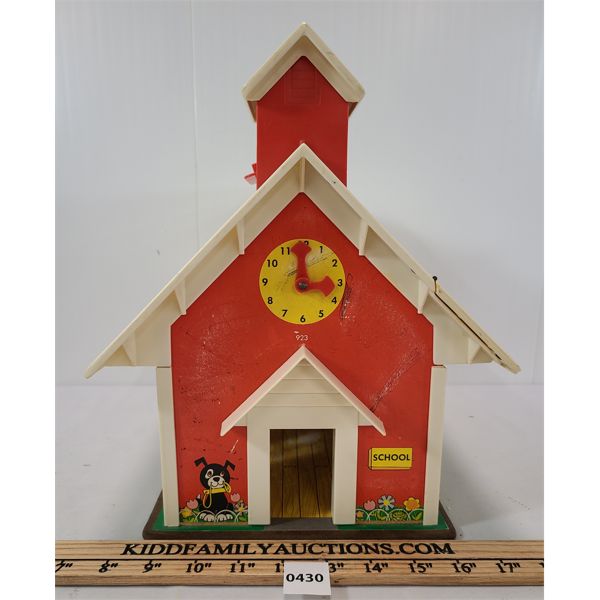 FISHER PRICE TOYS SCHOOL HOUSE