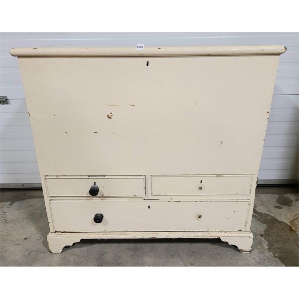 PAINTED BLANKET BOX W/ DRAWERS 