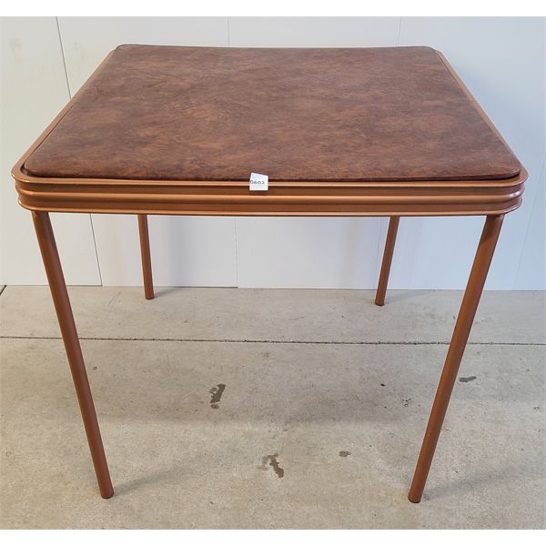 FOLDING CARD TABLE