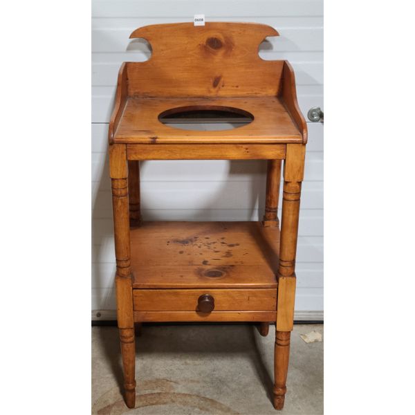 PINE WASH STAND 