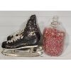 Image 2 : LOT OF 2 - VINTAGE CCM SKATES & JAR OF DICE