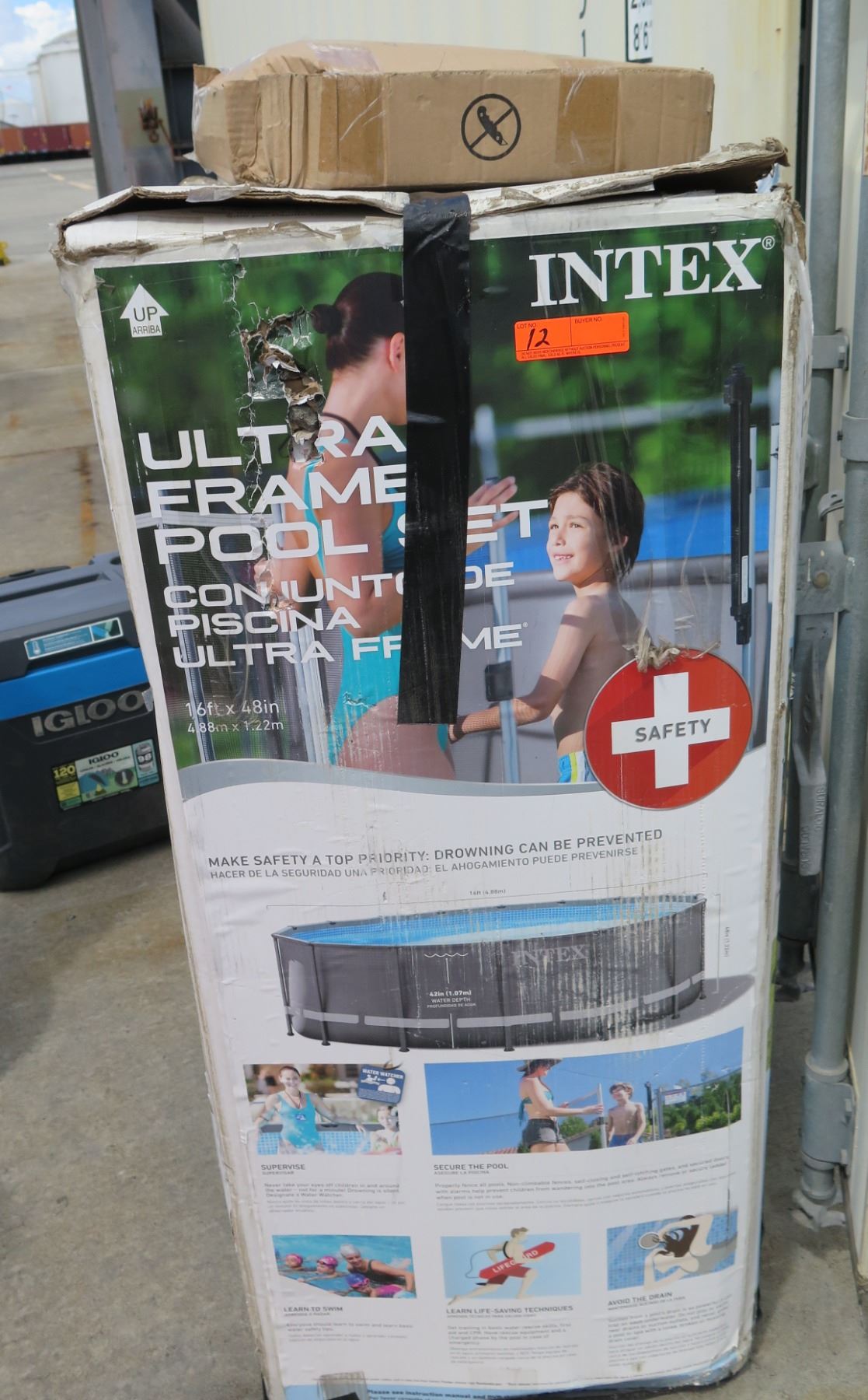 Intex Ultra Frame Pool Set in Box