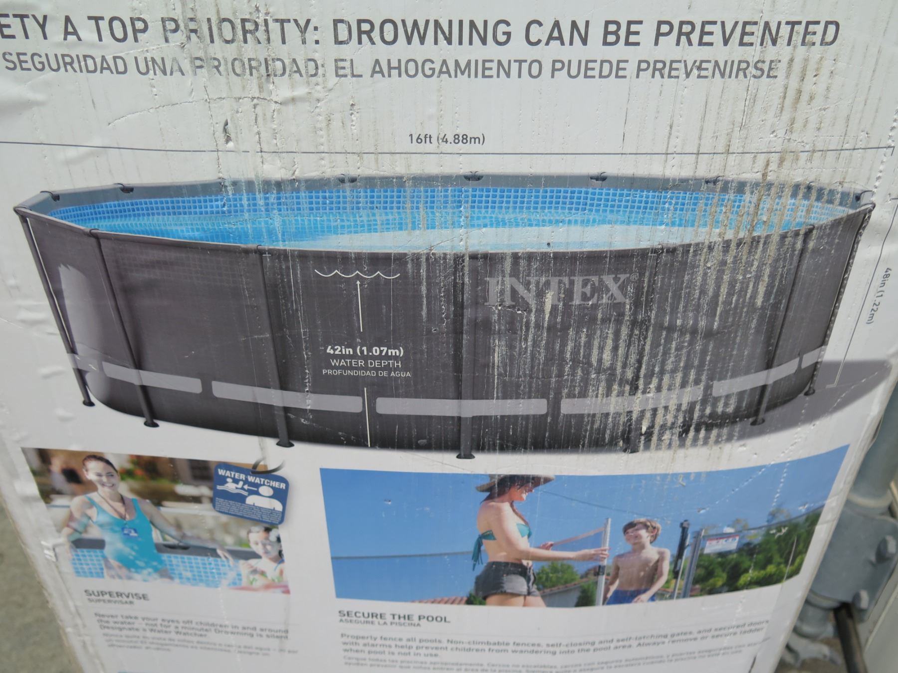 Intex Ultra Frame Pool Set in Box