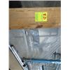 Image 2 : S/S 40" x 96" Cowling Plus Storage Rack Accessories