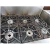 Image 2 : Vulcan S/S 6 Burner Gas Range/Oven