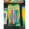 Image 6 : Assorted lot of crayola coloring books and coloring craft supplies