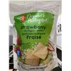 Image 1 : CASE LOT -PC Organics Strawberry Multi grain Wafers 6x50g