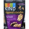 Image 1 : CASE LOT - KIND dark chocolate vanilla cashew dipped clusters 8x113g