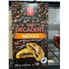 Image 1 : CASE LOT - PC Chocolate chip cookie middle with chocolate center 12x280g
