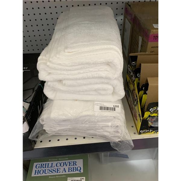 Amazon Basics 30"x54" Towels White