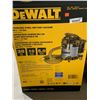 Image 1 : DeWalt SS Wet / Dry Vacuum 38L