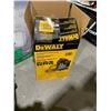 Image 4 : DeWalt SS Wet / Dry Vacuum 38L
