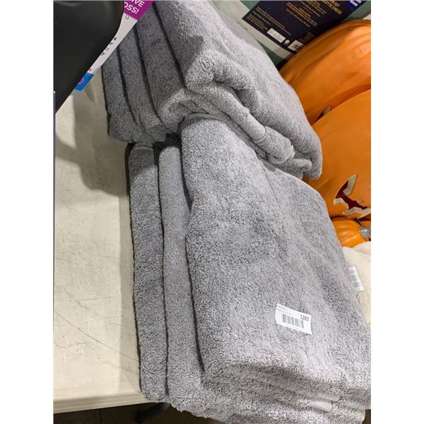 Serenity Home Collection Lot of 7 towels