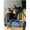 Image 2 : Hammerhead 7.5 Amp 1/2" Variable Speed Hammer Drill