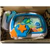 Image 2 : Baby Einstein Animated Crib Attachment Toy