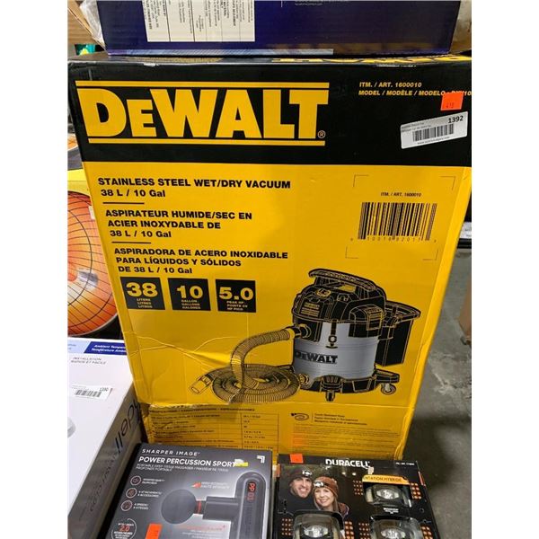 DeWault Stainless Steel Wet/Dry Vacuum 38L, 5 Peak HP