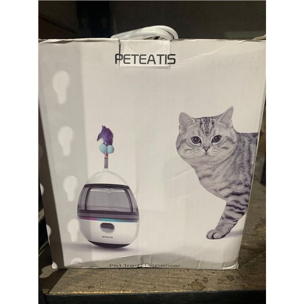 Peteatis Pet Treat Dispenser