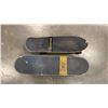 Image 2 : 2 SKATEBOARDS