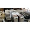 Image 3 : LARGE LOT OF BALLASTS