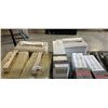 Image 5 : LARGE LOT OF BALLASTS