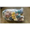 Image 1 : LARGE BAG OF KNITTING WOOL AND YARN