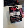 Image 3 : LOT OF FIRE ARM BOOKS AND BOX OF STEPHEN KING AND OTHER NOVELS