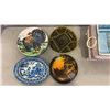 Image 2 : WICKER SEWING BASKET W/ CHINA PLATES, CARVED FISH IN HORN, AND TRAY OF COFFEE MUGS