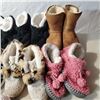 Image 3 : LOT OF SIZE 5 AND 6 FOOTWEAR INCLUDING MAKMUK'S STYLE WOOL BOOTS PUMA SHOES AND TOM TOM'S BOOTS