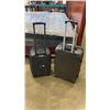 Image 2 : 2 HARD 4 WHEEL SUITCASES