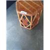 Image 2 : VINTAGE WOOVEN RATTAN SIDE TABLE