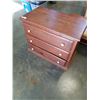 Image 3 : PINE 3 DRAWER DRESSER