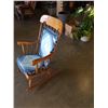 Image 8 : VINTAGE ROCKING CHAIR W/ CUSHION