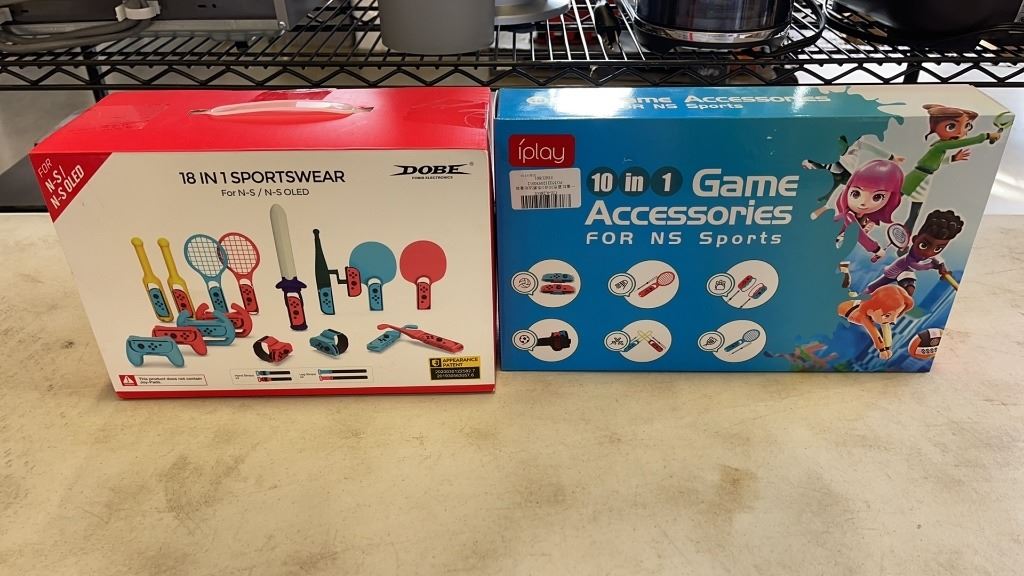 Wii Accessory Pack 2 BRAND NEW NINTENDO WII GAME ACCESSORY KITS, 18 PIECE AND 10 PIECE KITS