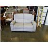 Image 1 : 2 SEATER GREY FABRIC POWER RECLINER STRUCTUBE