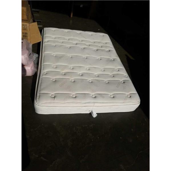 OBUSFORME QUEENSIZE PILLOW TOP MATTRESS