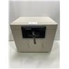 Image 1 : Sentry Safe With Key