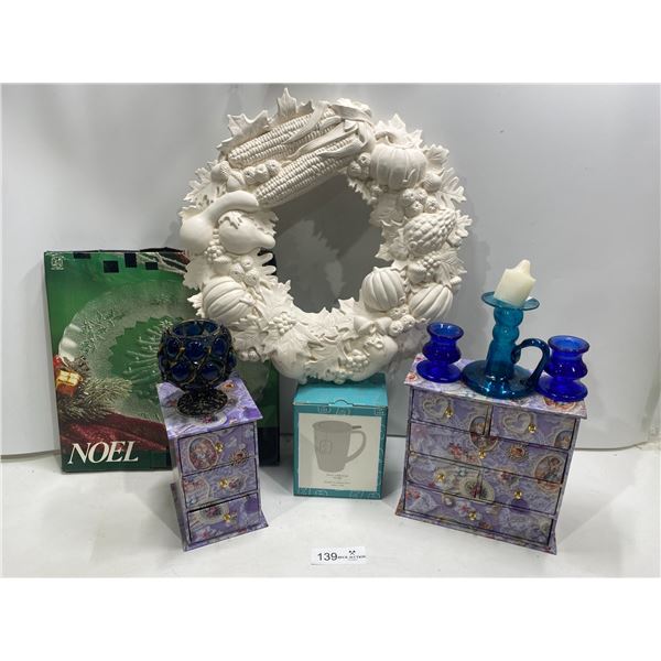 Jewelery Boxes, With Decorative Christmas Decor