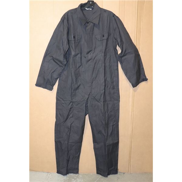 NEW MENS SIZE 48 COVERALLS